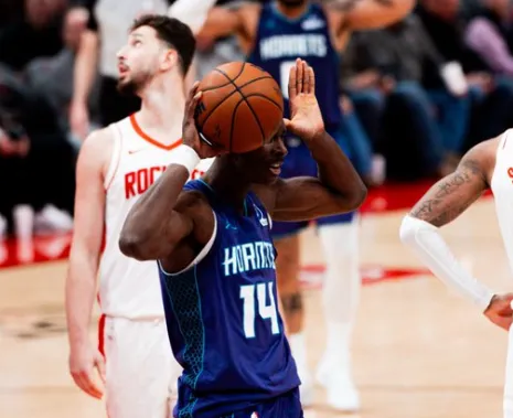 完美体育官方网站-势如破竹！黄蜂客胜火箭豪取八连胜，战绩来到24胜28负